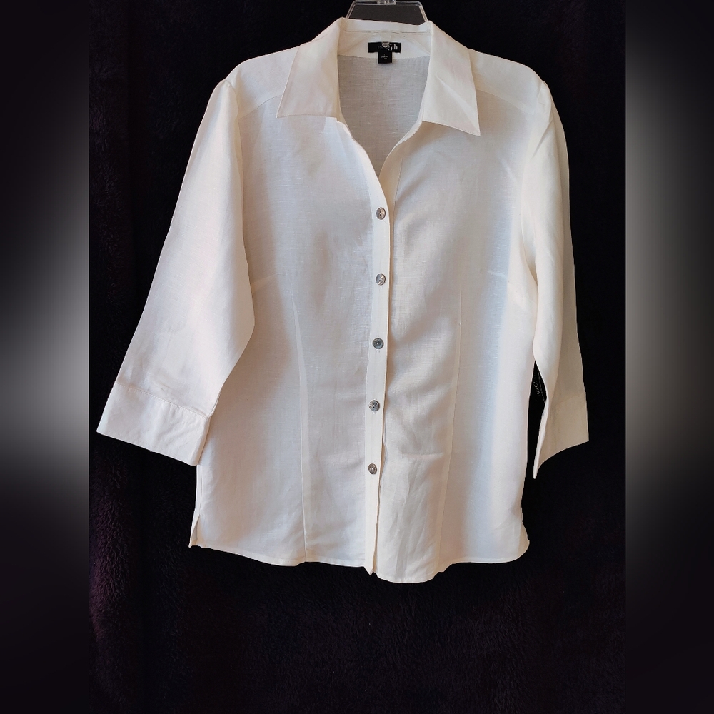 East 5th Women's White Button-Up Blouse